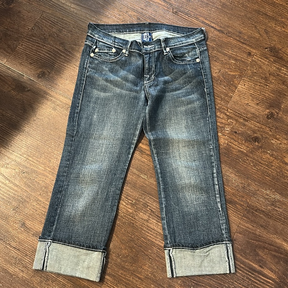 Vitoria Beckham jeans